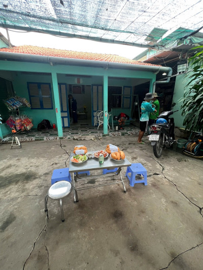 nang nha co 40 nam len 1m2 tai binh chanh tphcm 4